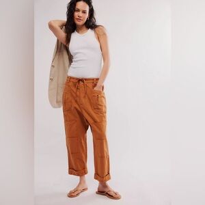 NWT Free People Too True Cuffed Carpenter Pants in Sugar Almond